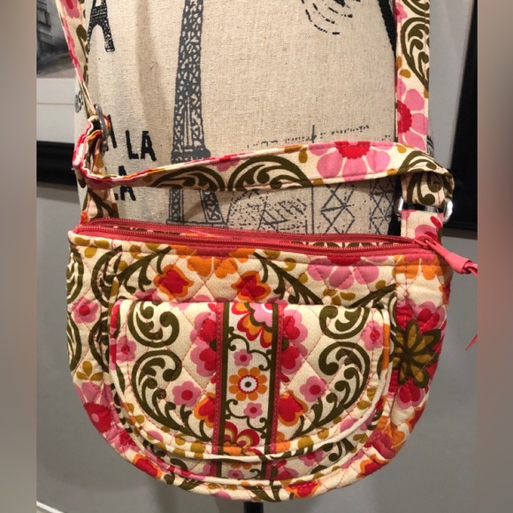 Vera Bradley Handbags - EUC pretty much new, used 1x Vera Bradley Crossbody Purse/Bag